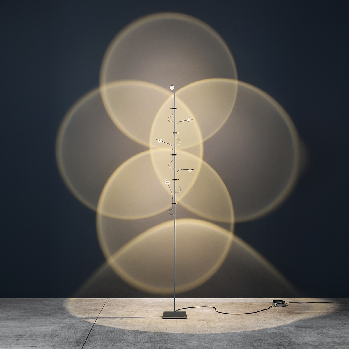 Wa Wa F LED Stehleuchte