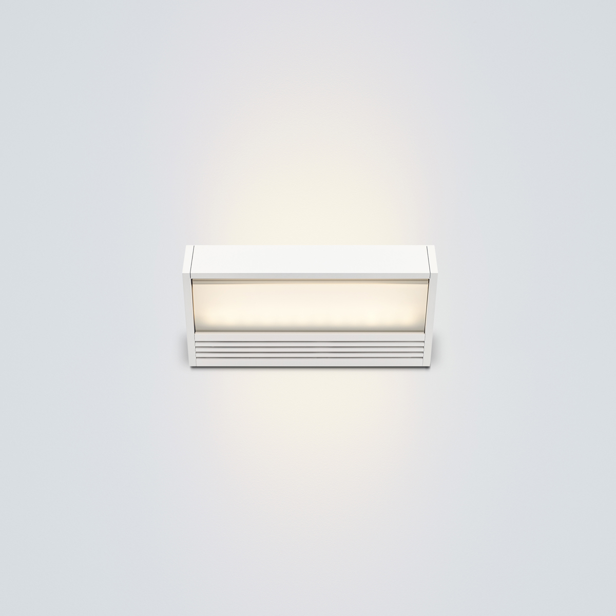 white lacquered, 3000K, lenses: satinée