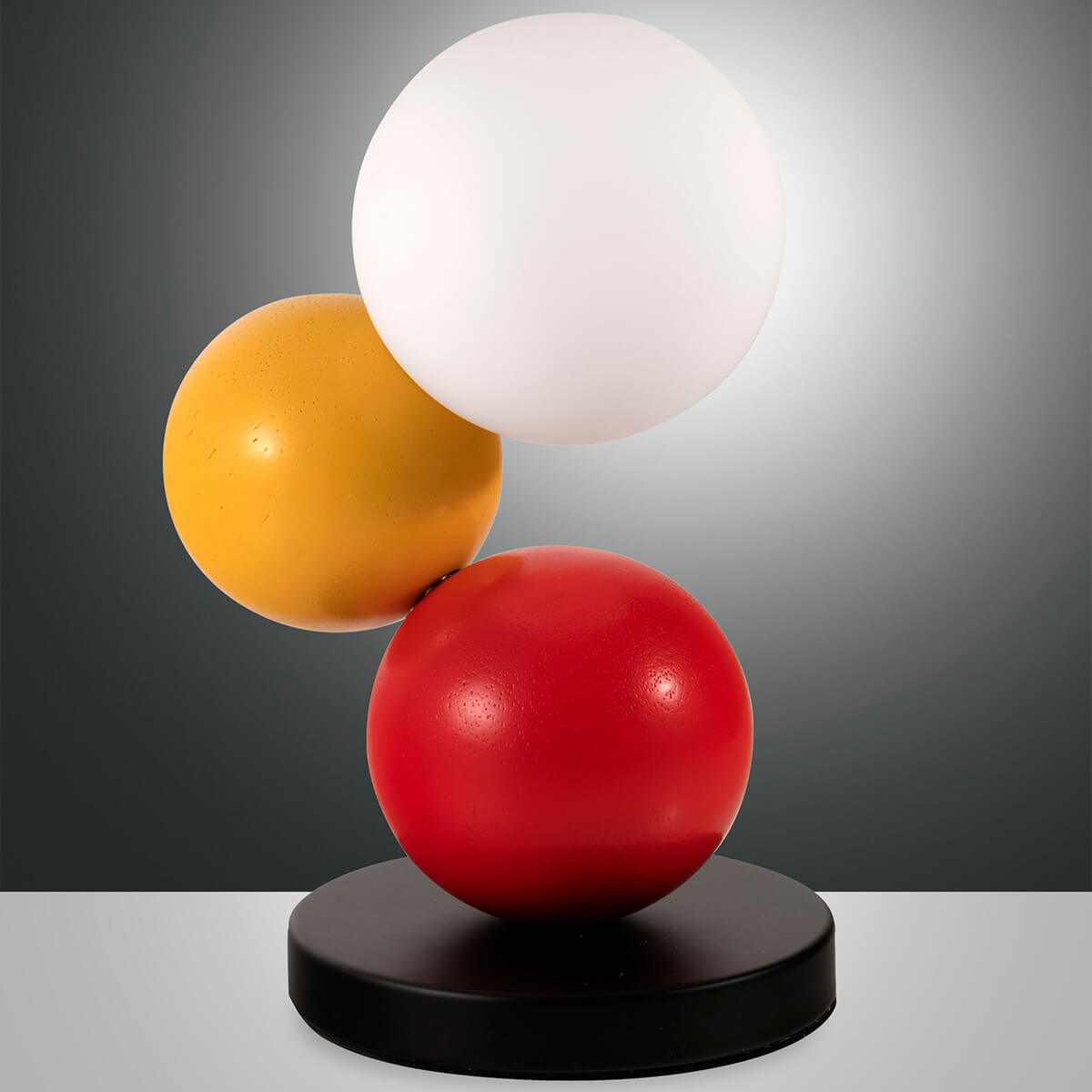 black / red / yellow / white