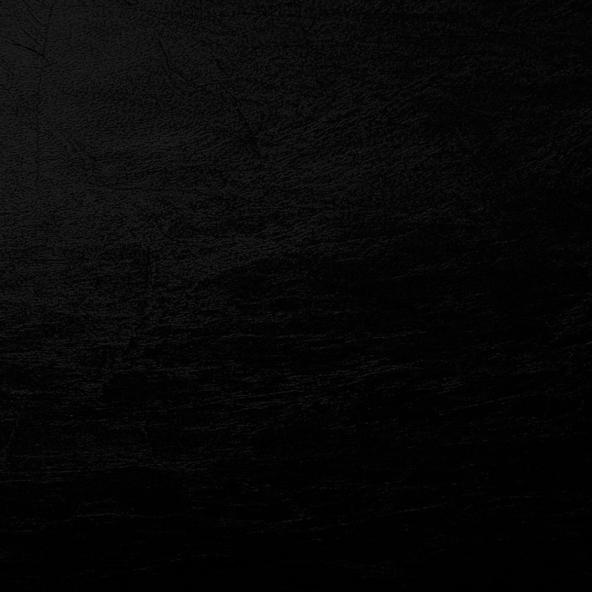 schwarz, Sockel: schwarz