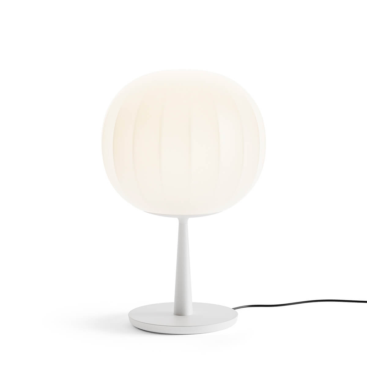 Lita Tavolo, mit Fuß