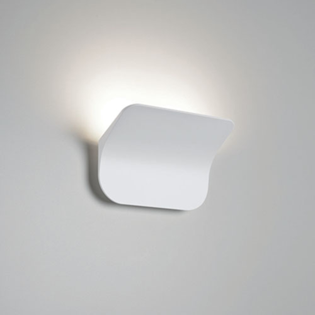 Tide W0 LED Wandleuchte, 2700 K