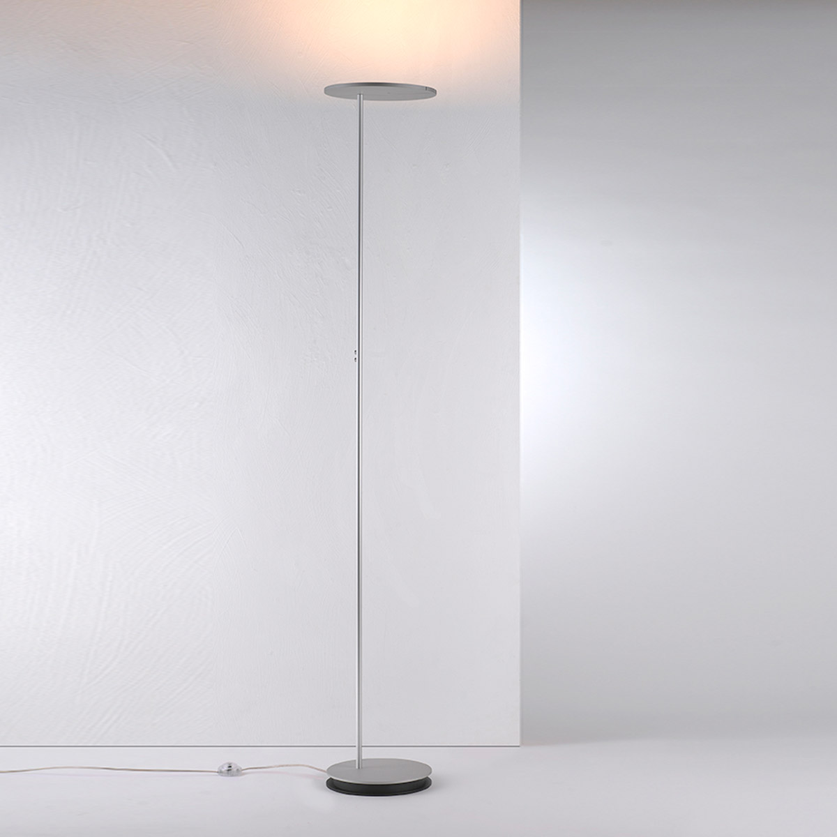 Share LED Stehleuchte