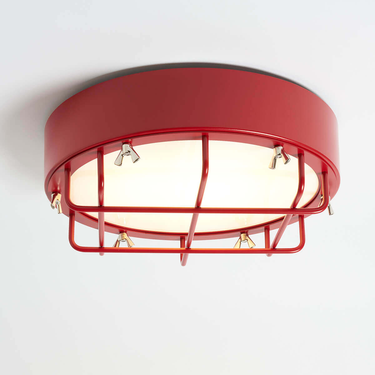 with grille, chimney red