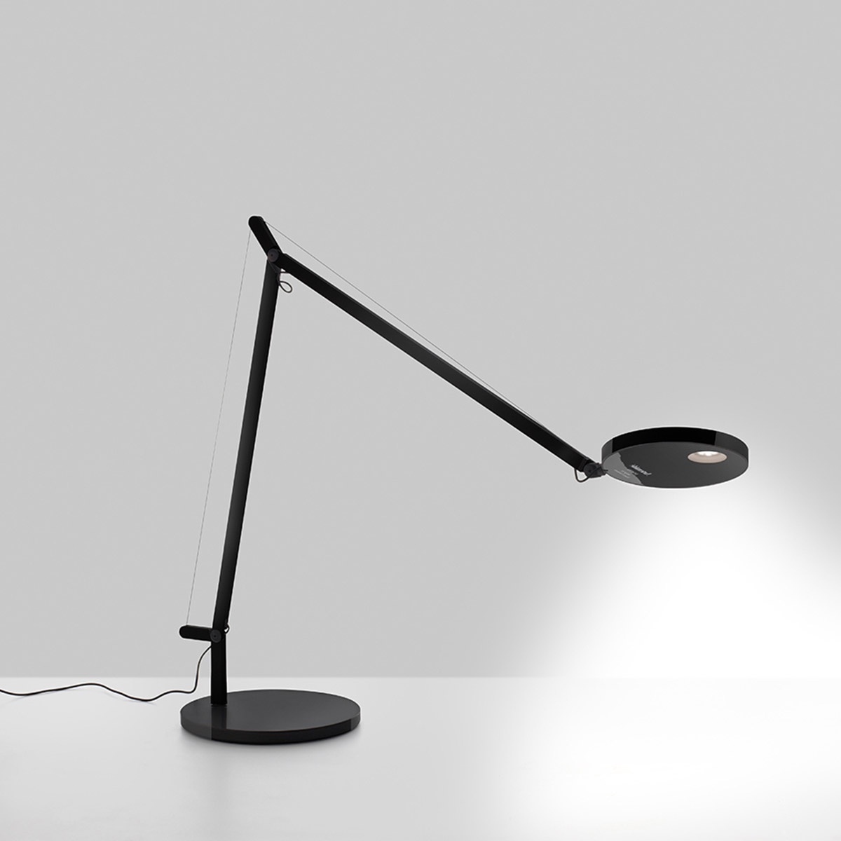 2700 K, schwarz matt