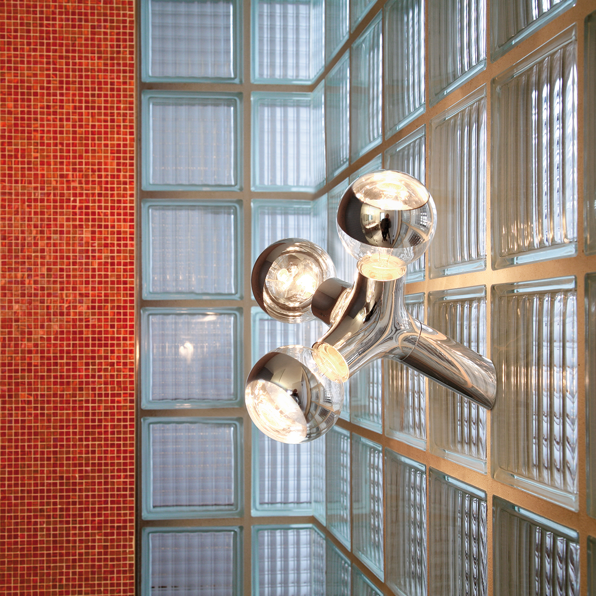 DNA Single 3 Wand- / Deckenleuchte