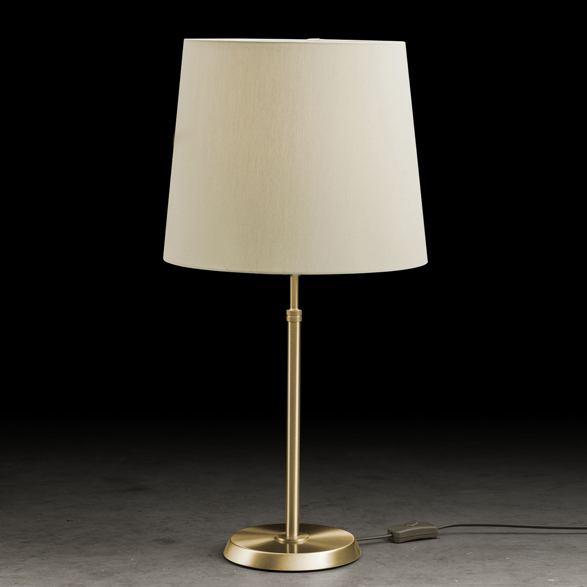 Matt brass, chintz champagne