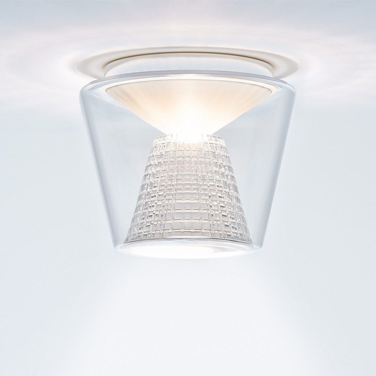 Clear shade / crystal glass