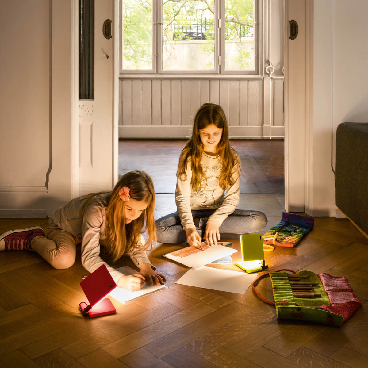 Nimbus Roxxane Fly CL LED Akkuleuchte, neon gelb und rot