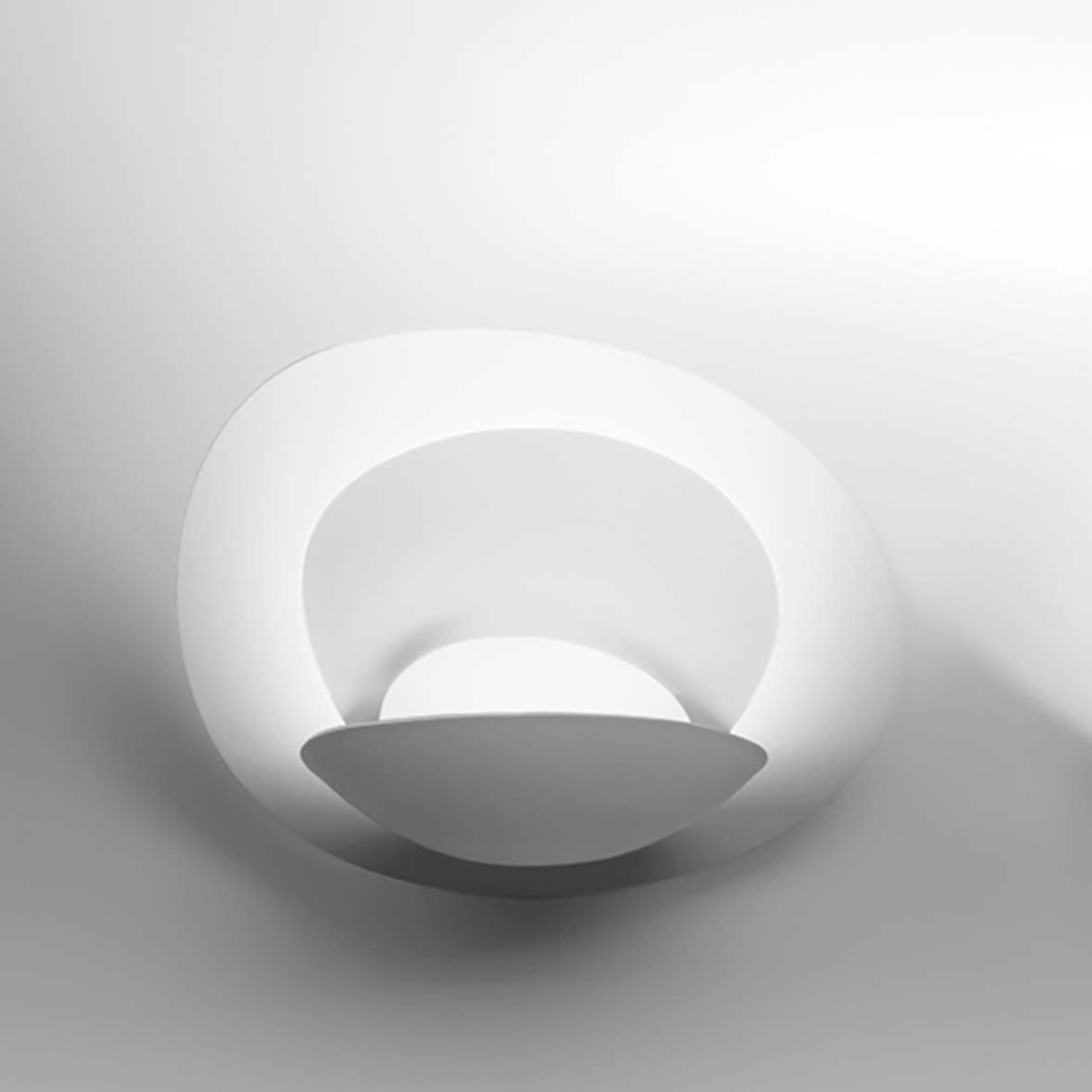 Pirce Micro LED Parete