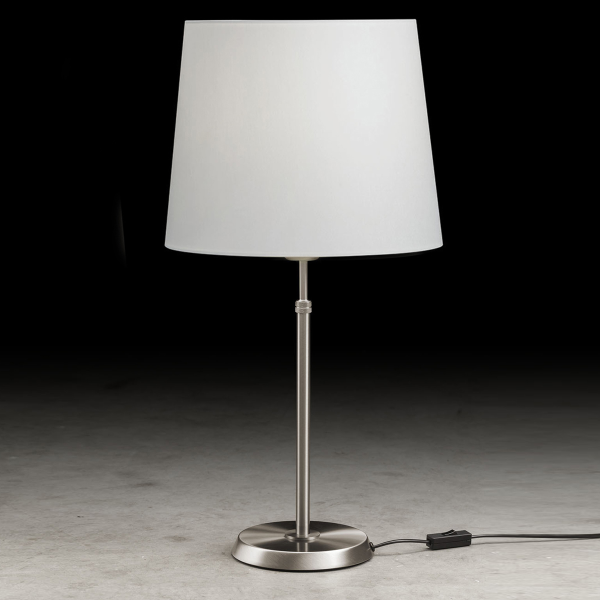 Matt nickel, white chintz