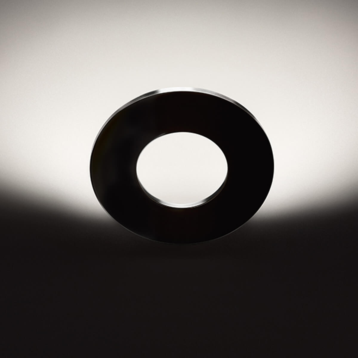 Aluminum, lens: black matt