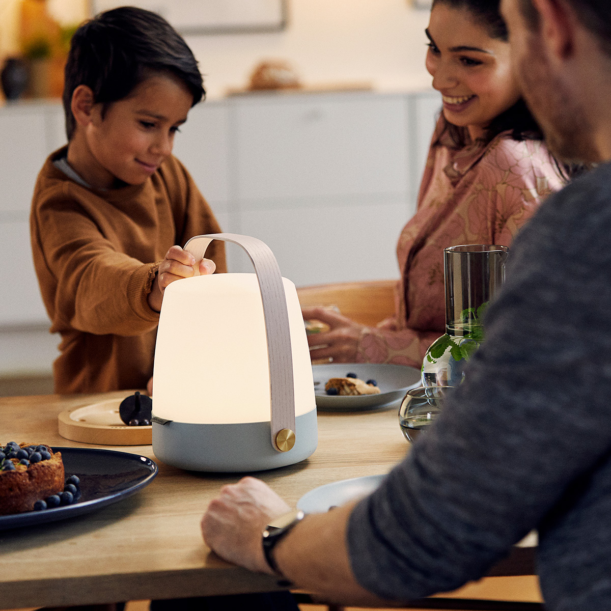 Kooduu Lite-up LED Akkuleuchte, Sky Blue (blau)