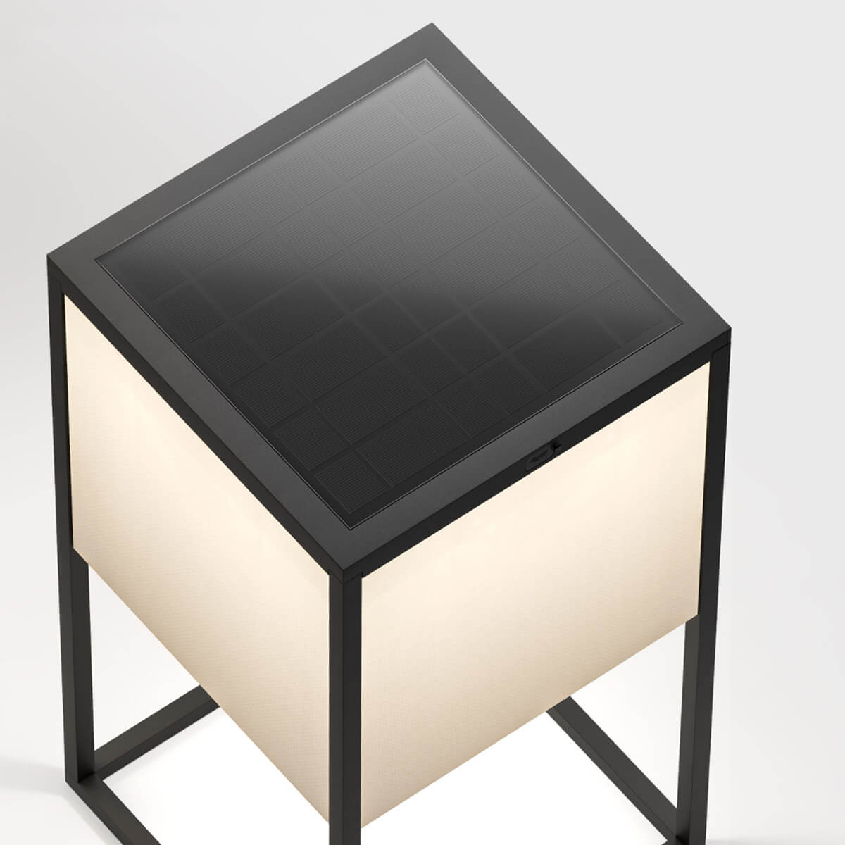 IP44.de Fil LED Solar- / Akkuleuchte, S, deep black (schwarz)
