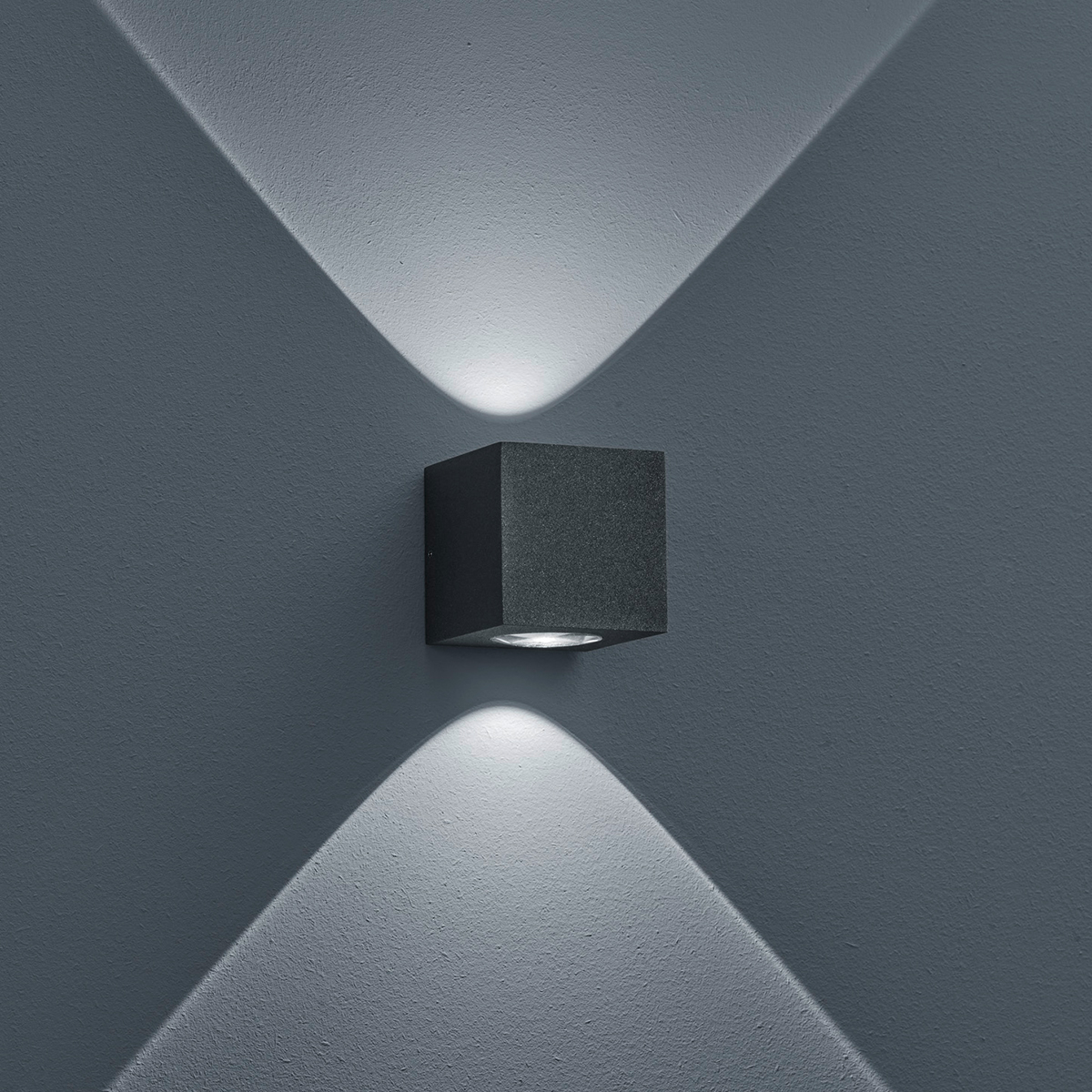 Peka LED Außenwandleuchte