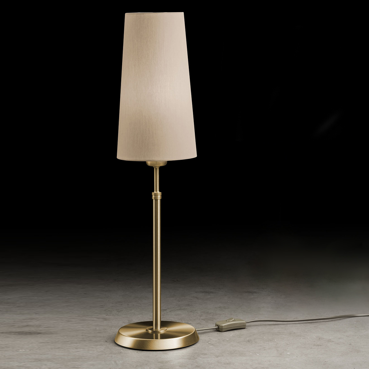 Matt brass, chintz sand