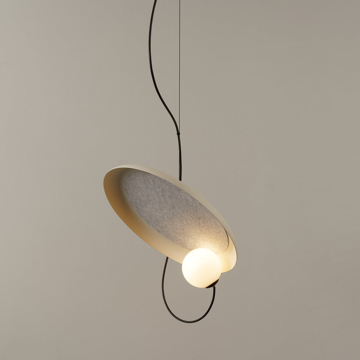 Ø: 38.3 cm, mink-colored