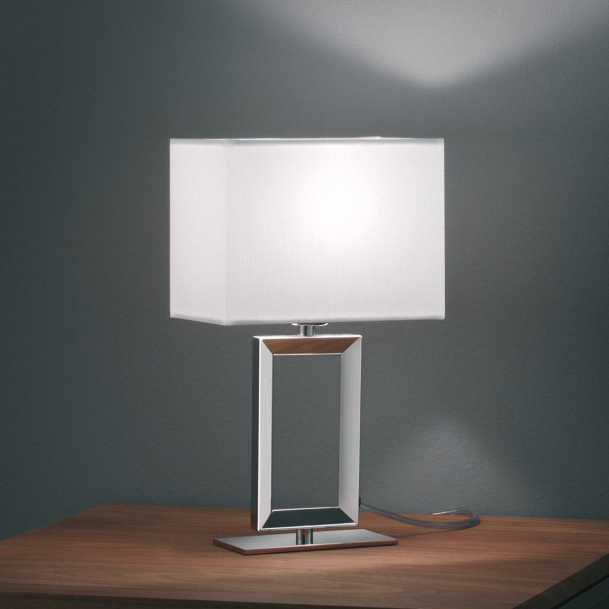 Höhe: 29,5 cm, Chintz weiß / Nickel blank