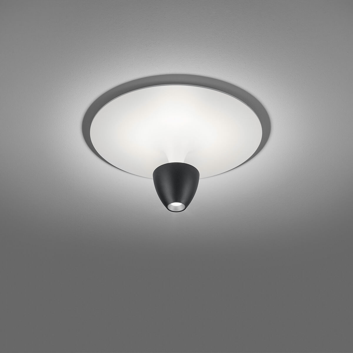 Redo LED Deckenleuchte mit Casambi-Modul