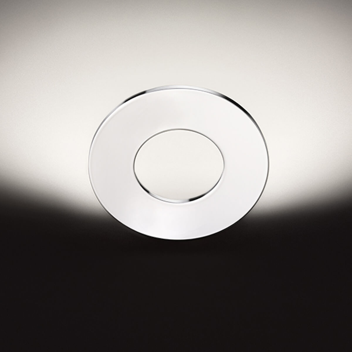 aluminum, pane: white matt