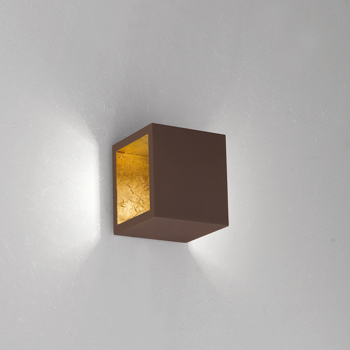 Cubo LED Wand- / Deckenleuchte
