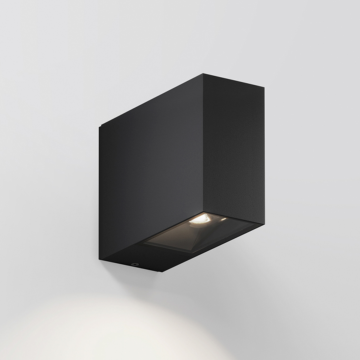 deep black (schwarz)