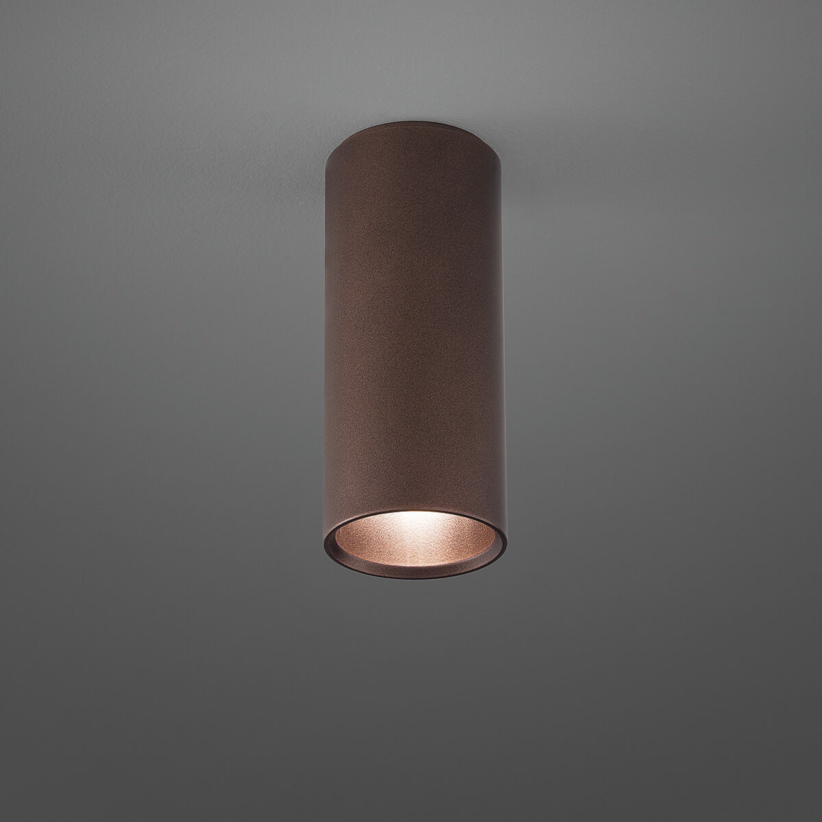 Height: 14 cm, copper bronze